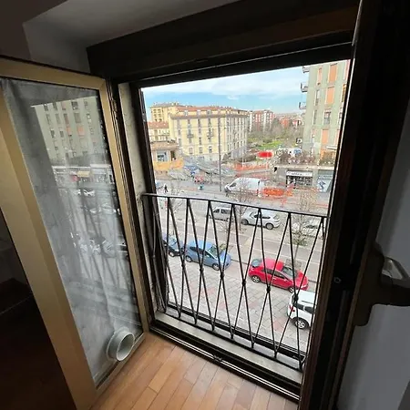 Flamingo Lodi Apartman Milánó