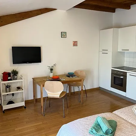 Flamingo Lodi Apartman *
